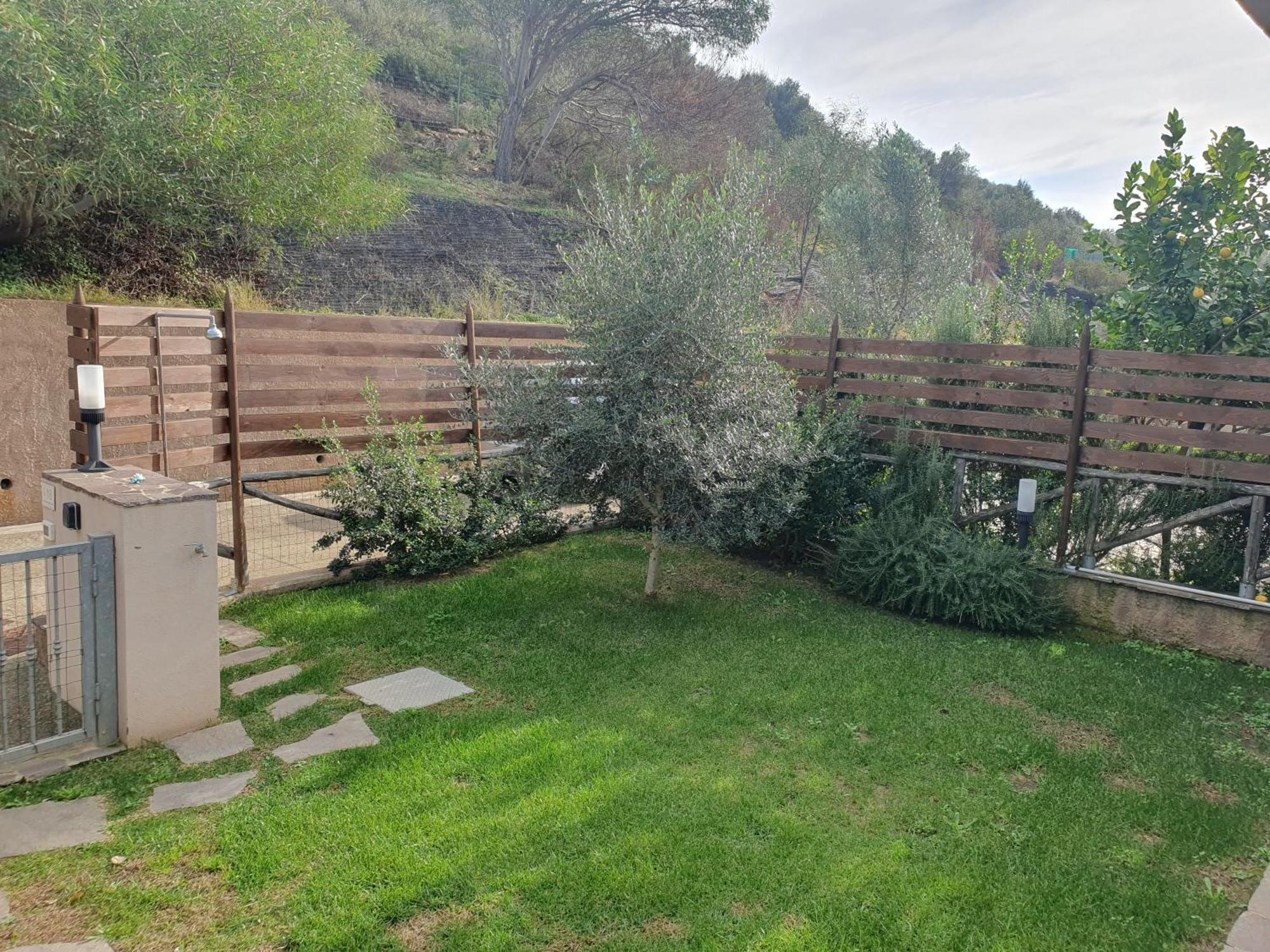 Villa Margherita Chia Exterior foto